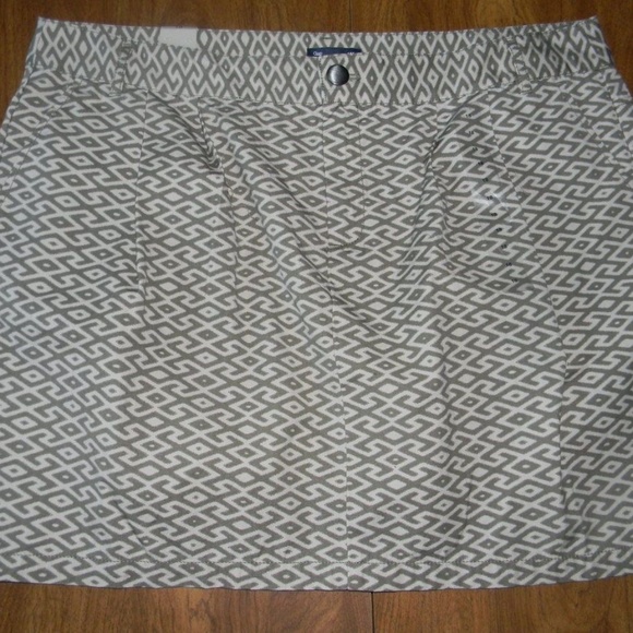 GAP Dresses & Skirts - Gap 14 Green Tan Neutral Geometric Diamond Skirt